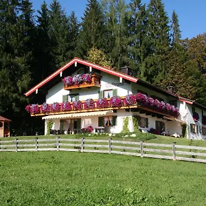 Gasthof Landhaus Am Waldrand, Ramsau bei Berchtesgaden